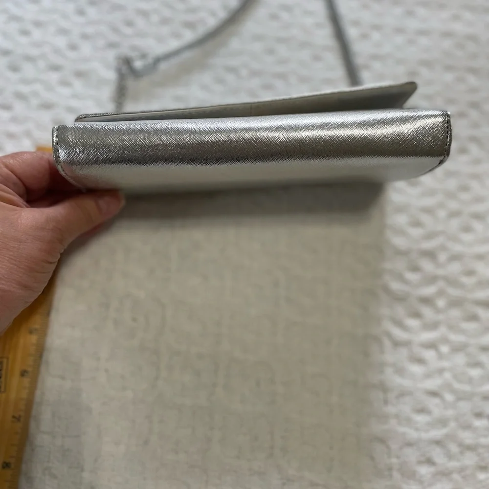 Liz Claiborne Silver Phone Case Wallet with Strap‎